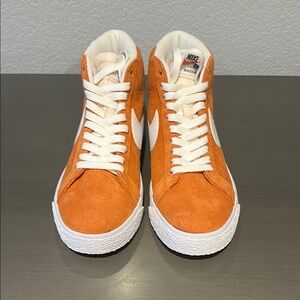 Nike SB Zoom Blazer Mid Sneakers NWOB